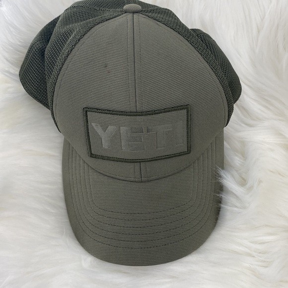 YETI Baseball Cap Hat Snapback - Picture 6 of 6